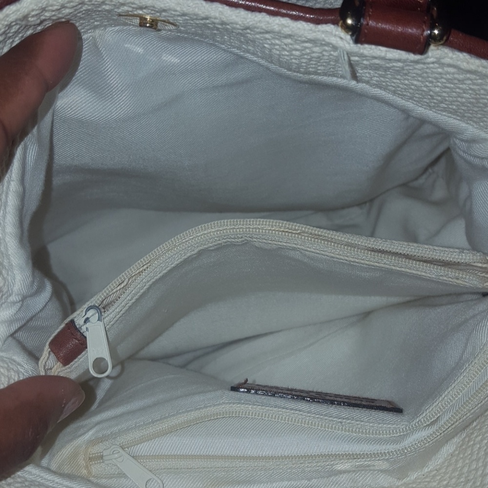 Purse - Picture 4 of 4